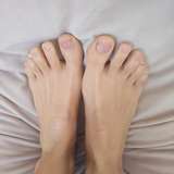 anna_feet_crush_vore